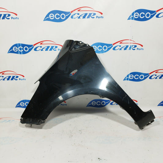 Black left fender Toyota Yaris 2008 ecoAC5159
