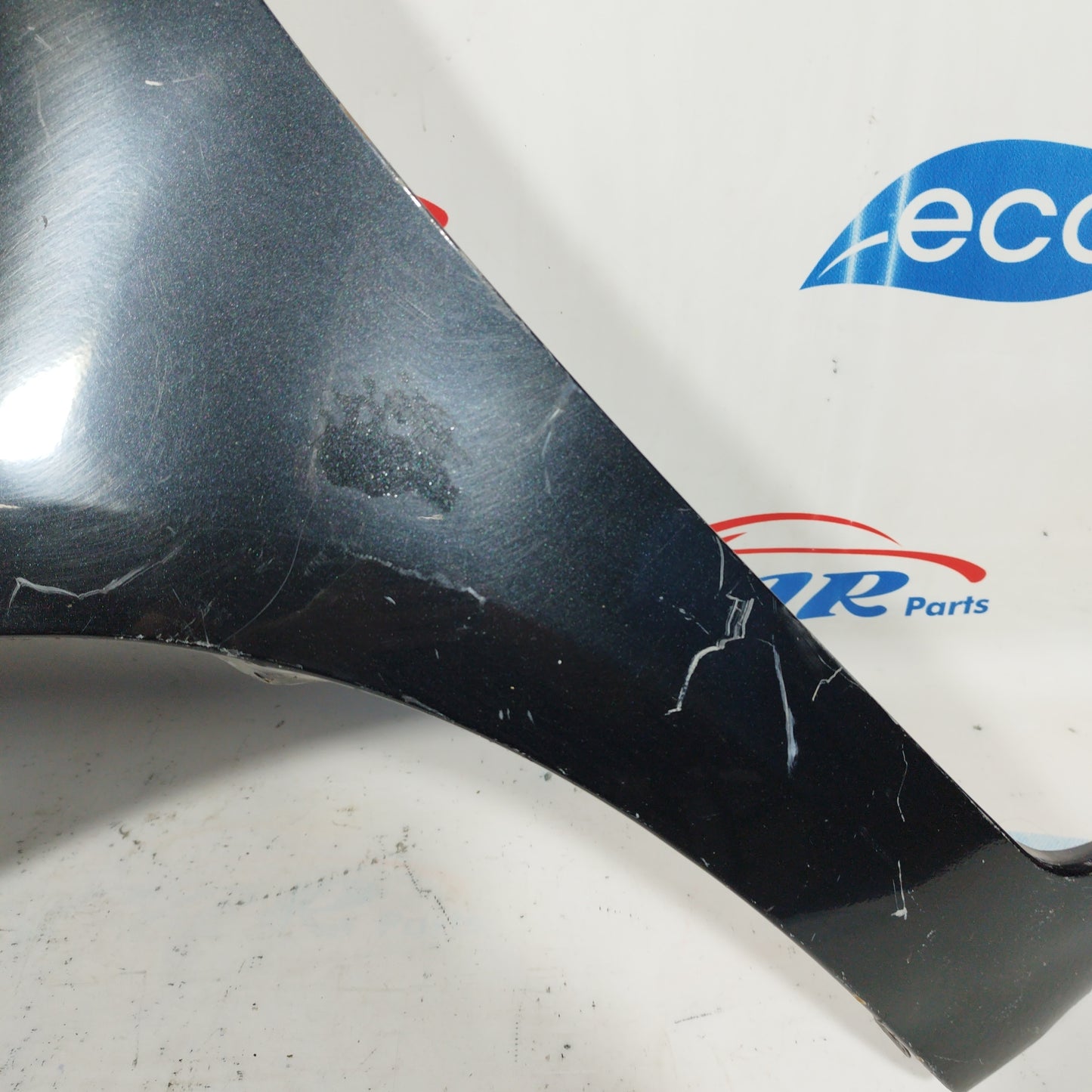 Black left fender Toyota Yaris 2008 ecoAC5159