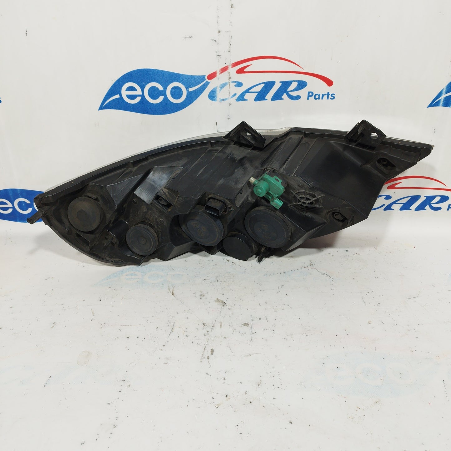 Left front light Renault Master 2015 code: 260600049 ecoAC5171