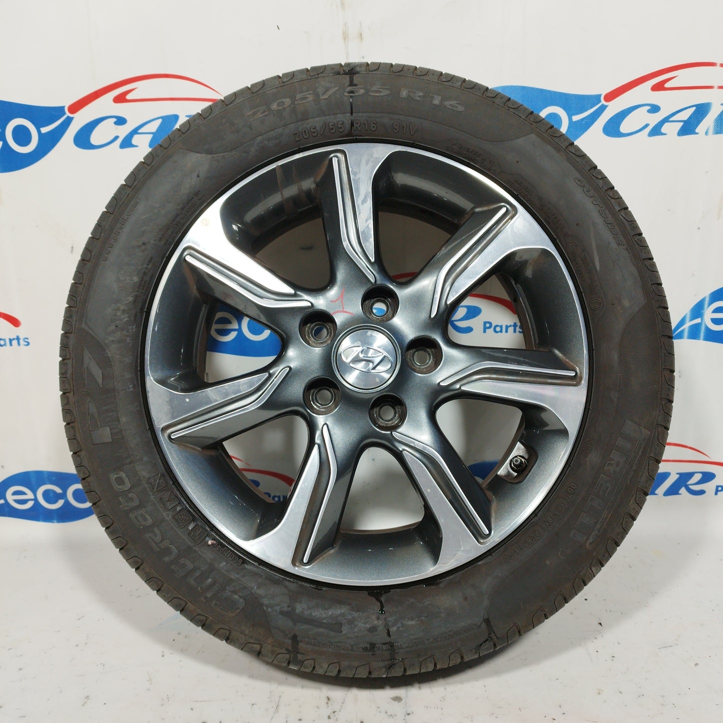 Cerchi in lega da 16 con gomme Pirelli 205/55r16 Hyundai Ix20 2012 codice: 52910-1k650 ecoAC5182