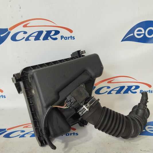 Luftfilterkasten Toyota Auris 1.4 D 2007 Code: 0N03 ecoAG2842