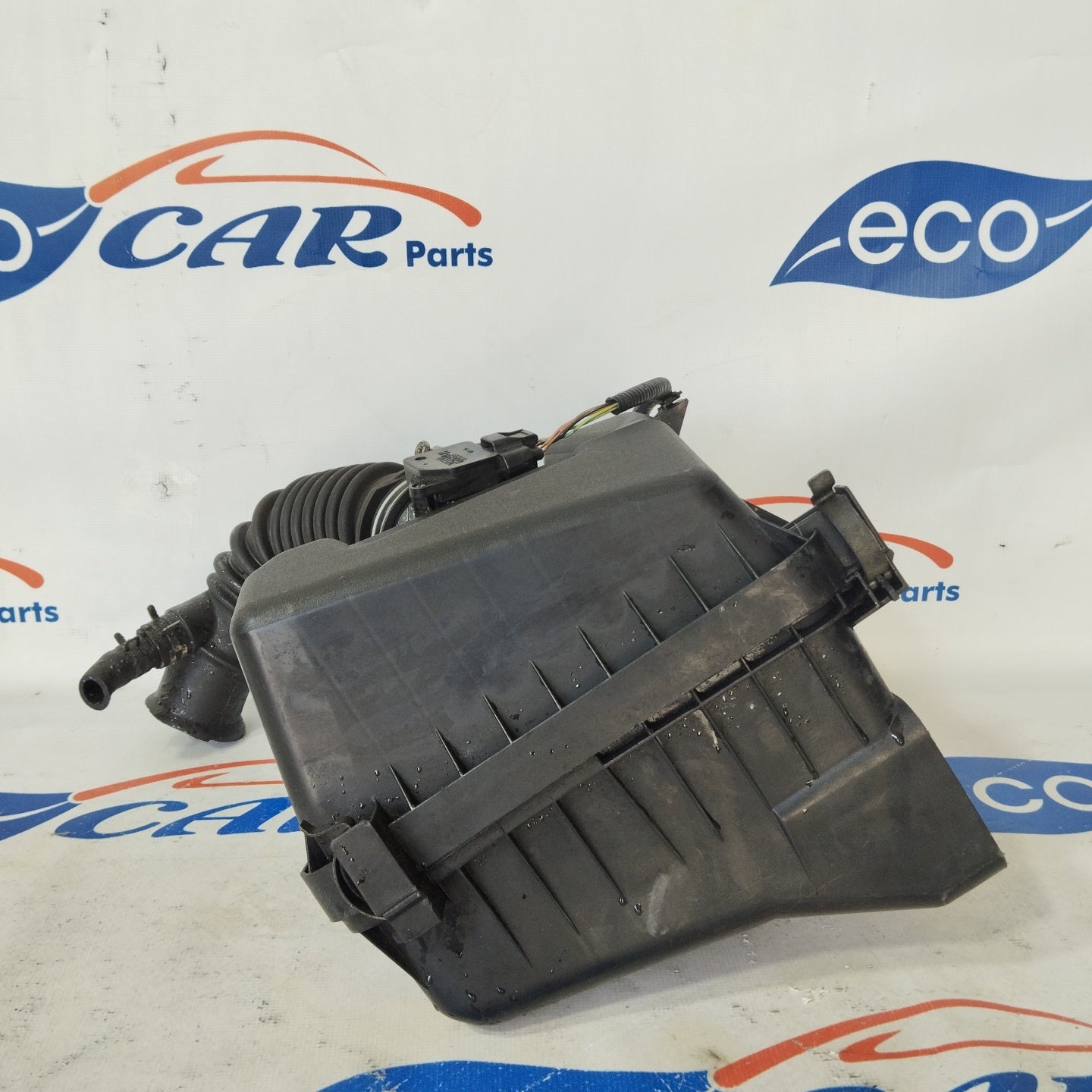 Luftfilterkasten Toyota Auris 1.4 D 2007 Code: 0N03 ecoAG2842