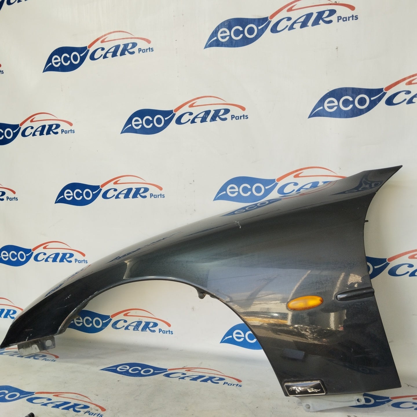 Black left mudguard Jaguar Xkr 2000 ecoAG2843