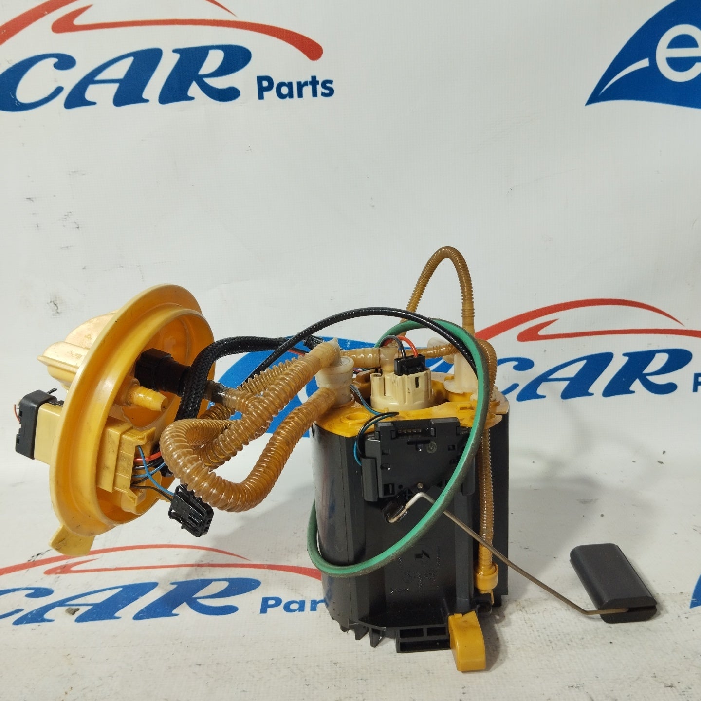 Land Rover Discovery 3.0 D 2011 Schwimmerpumpencode: ah22-9039-bc ecoAG2849