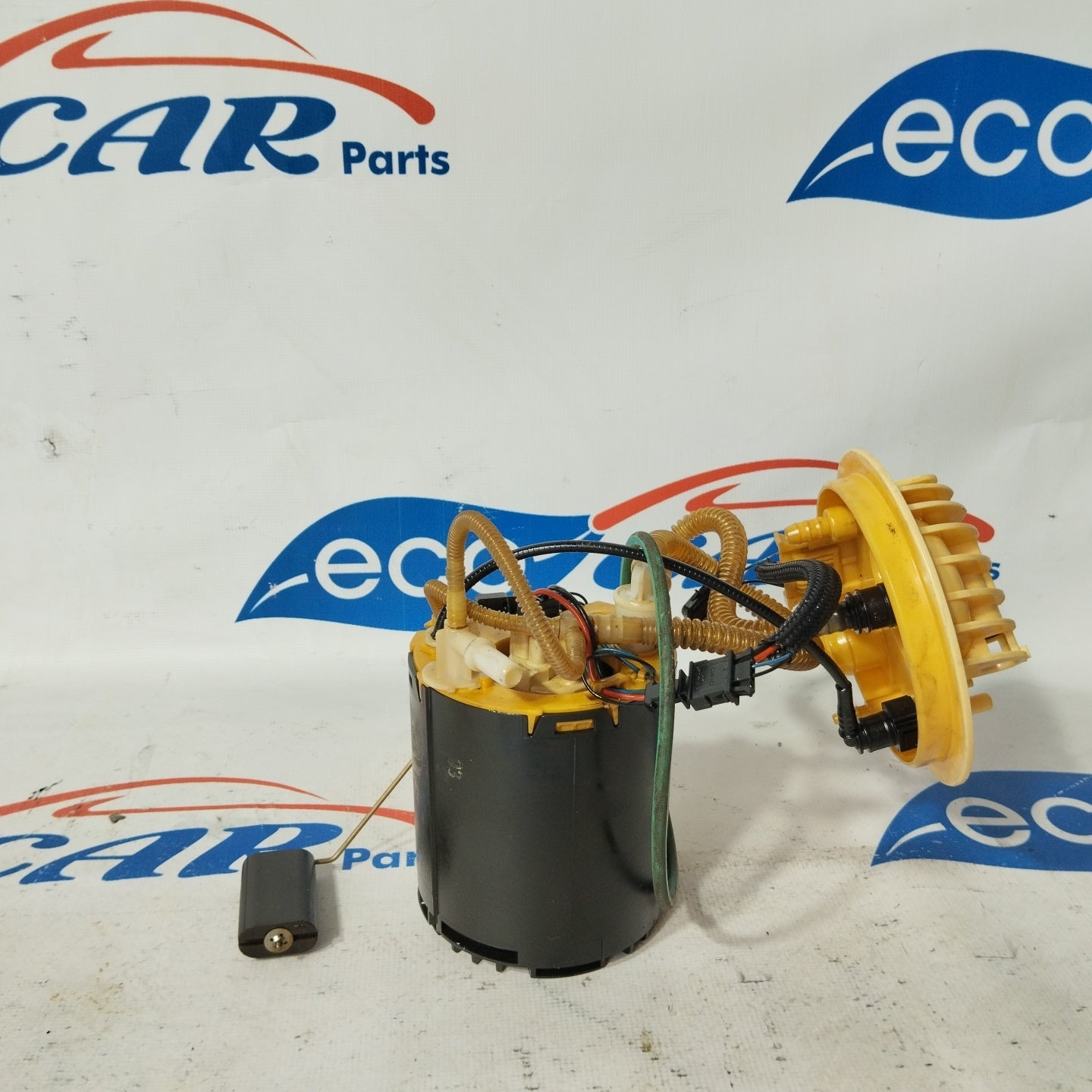 Land Rover Discovery 3.0 D 2011 Schwimmerpumpencode: ah22-9039-bc ecoAG2849