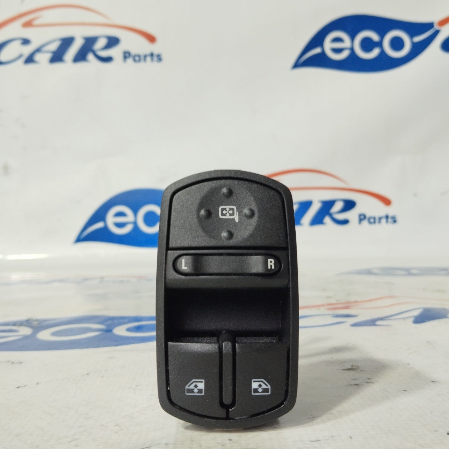 Pulsantiera anteriore sx Opel Corsa E cod: 315625731 ecoAG2852