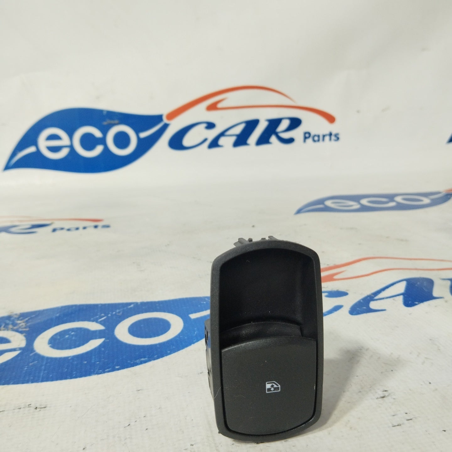 Front right control panel Opel Corsa E code: 315625731 ecoAG2854