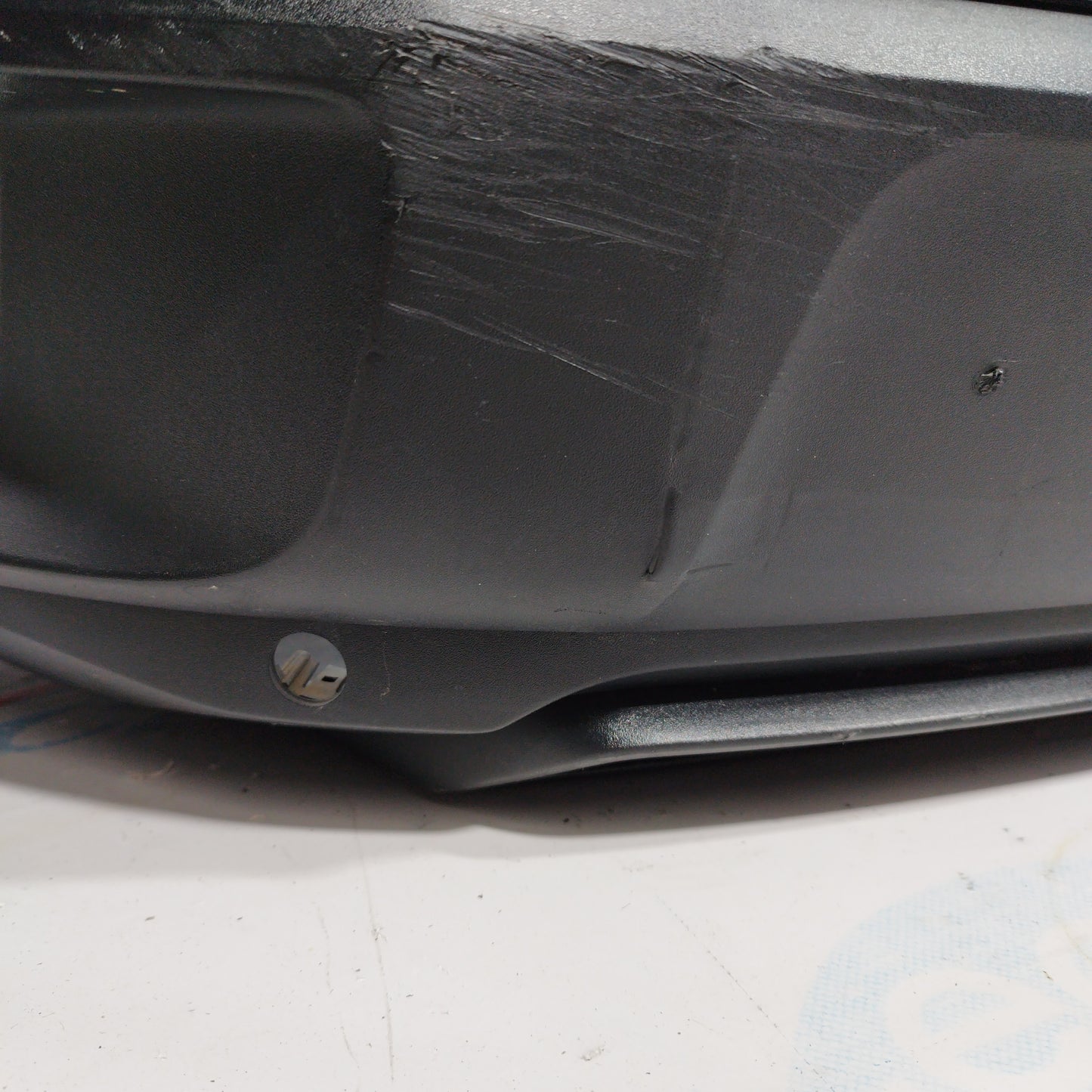 Paraurti posteriore nero plastica Peugeot 3008 2018 Gt line codice: 9811865077 ecoAC5222