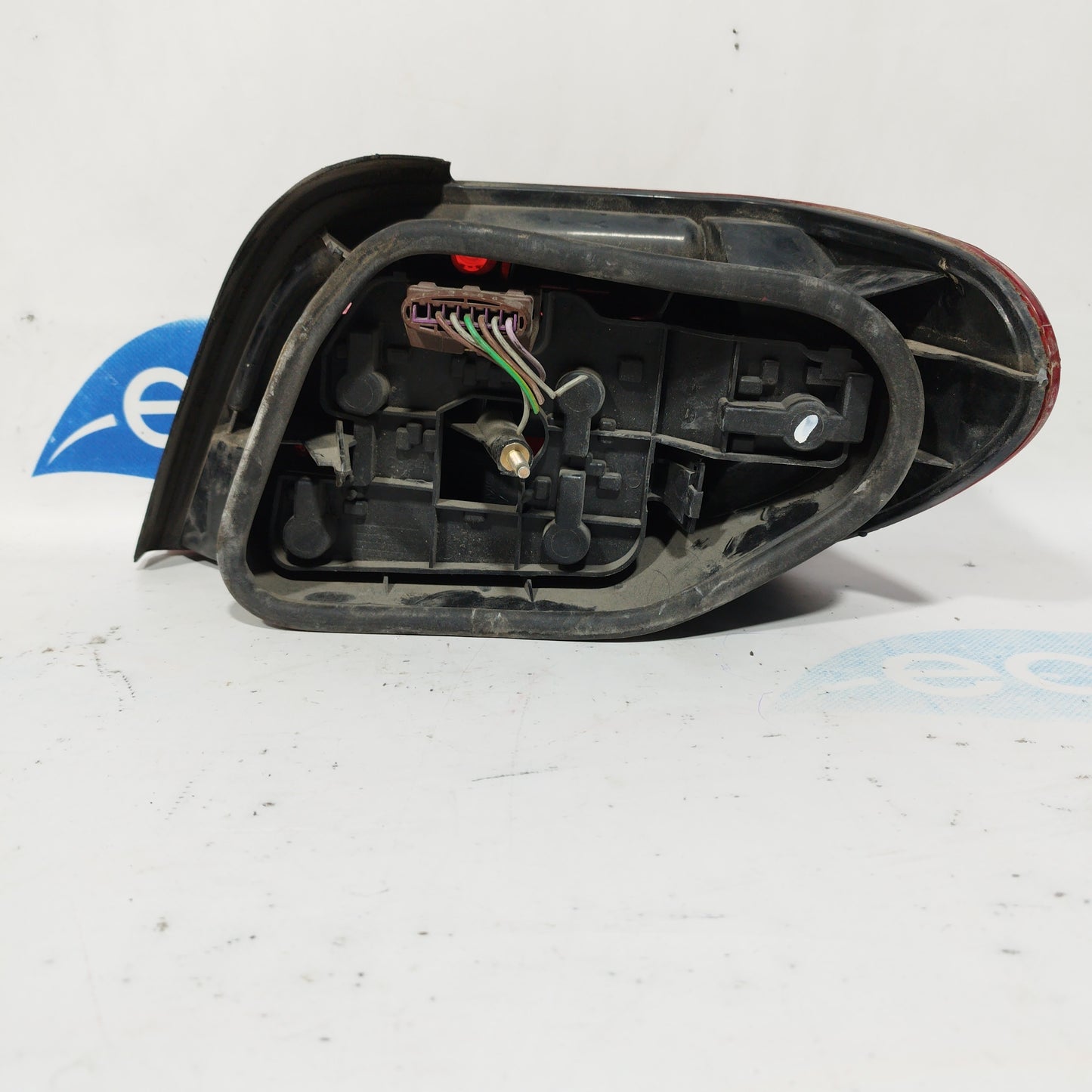 Linkes Rücklicht Citroen Xsara Limousine 1999 ecoAC5235