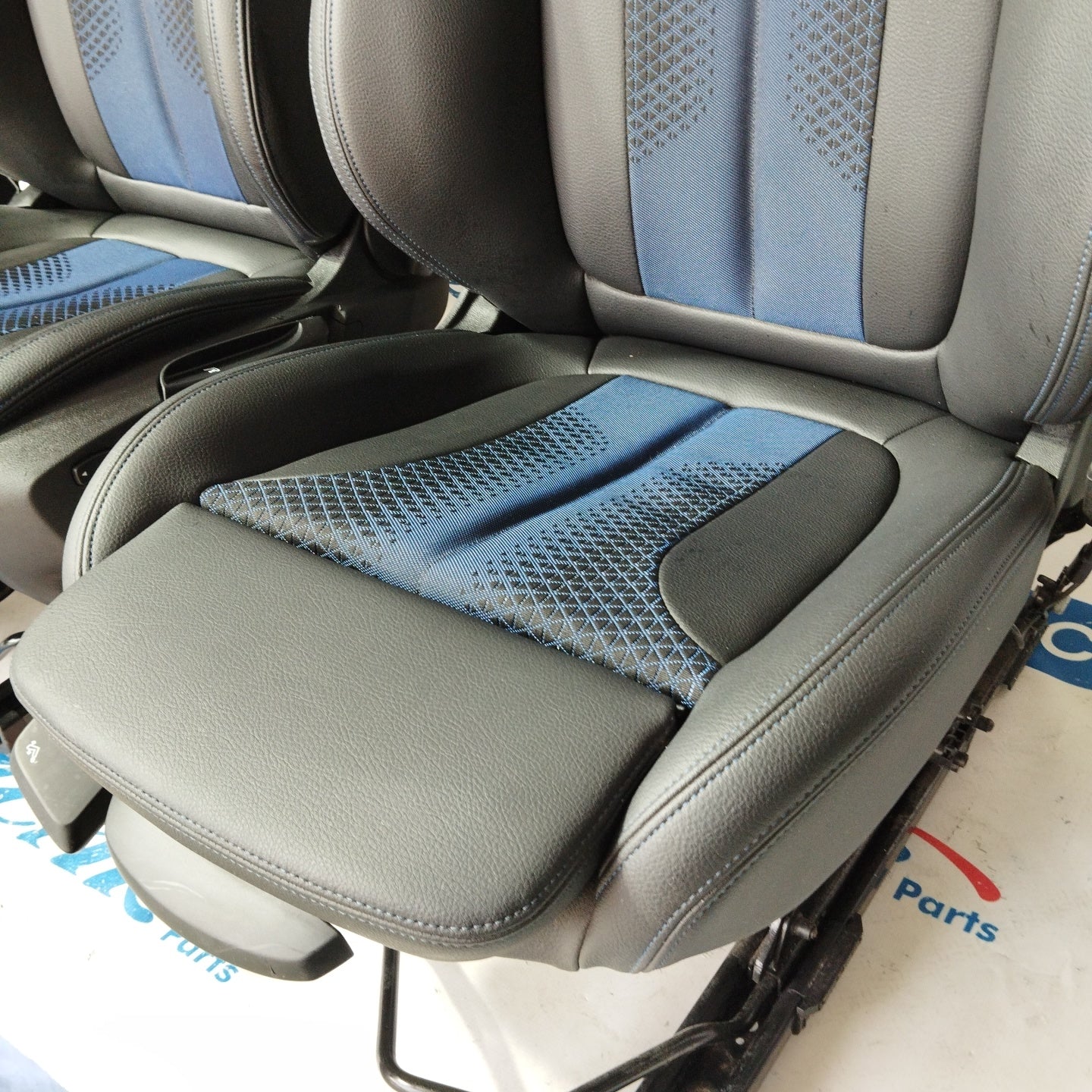 MSport upholstery BMW 1 Series F40 ecoAG2885