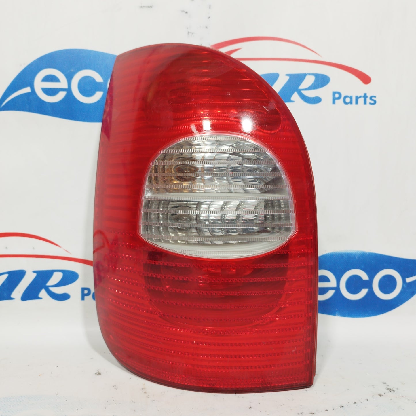 Linkes Rücklicht Citroen Xsara Picasso 2006 ecoAC5263
