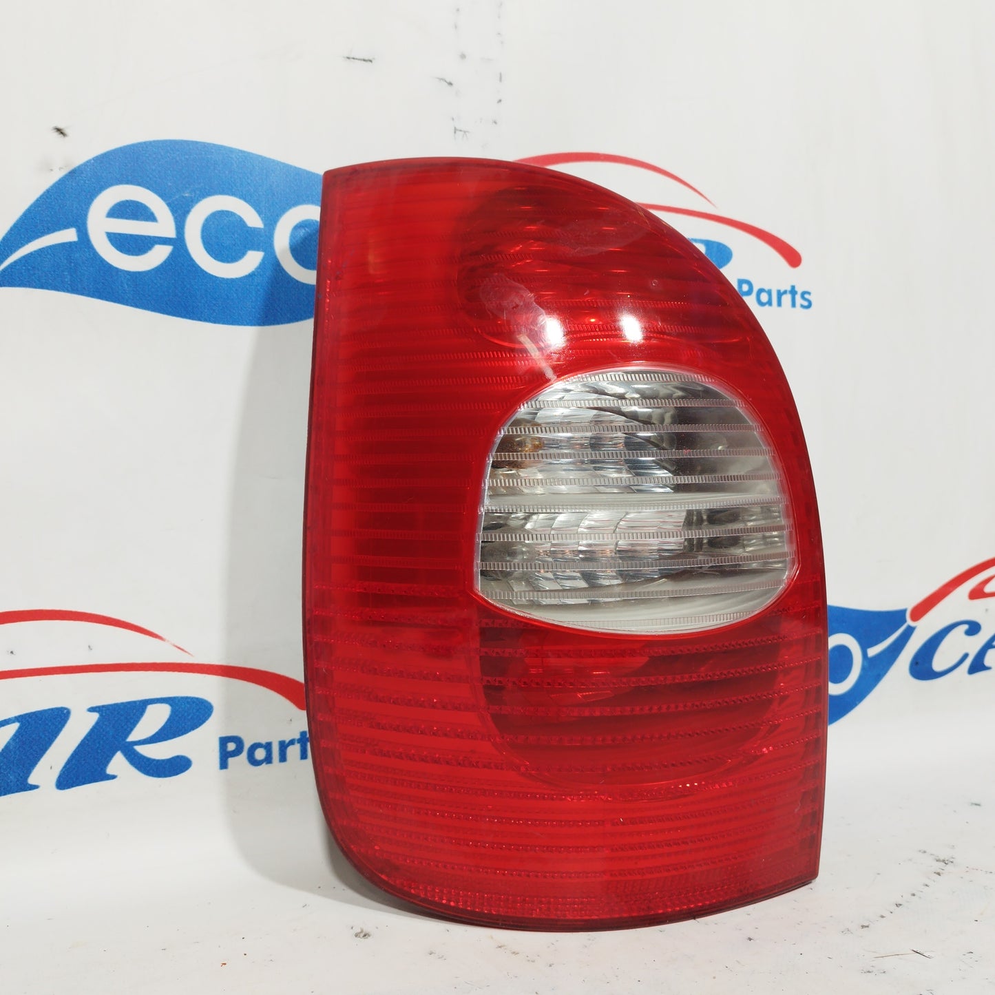 Linkes Rücklicht Citroen Xsara Picasso 2006 ecoAC5263