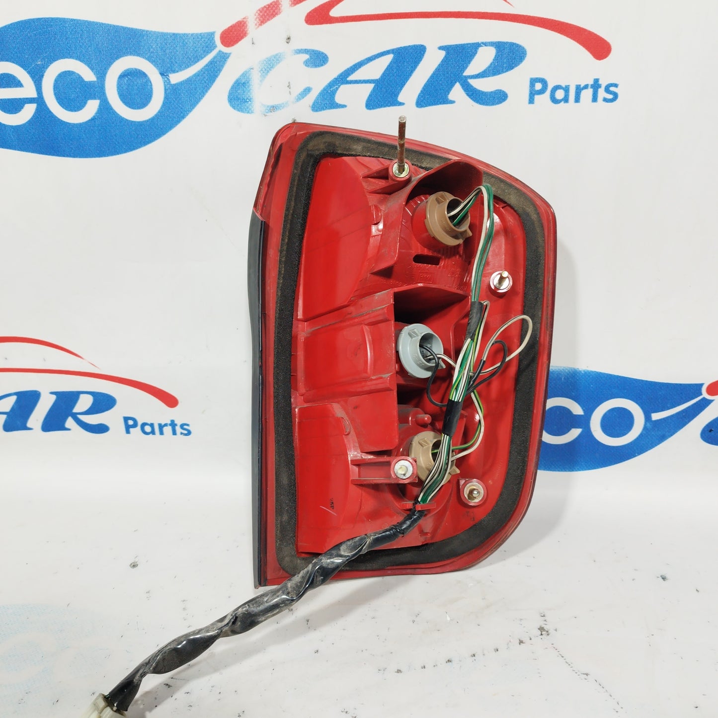 Toyota RAV 4 2003 ecoAC5269 Linke Rückleuchte