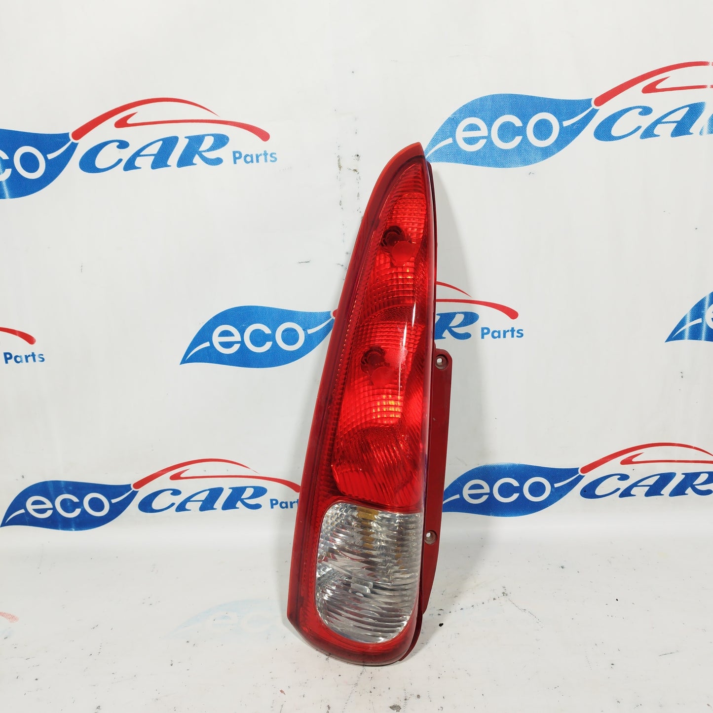 Daewoo Tacuma 2004 ecoAC5274 linke Rückleuchte