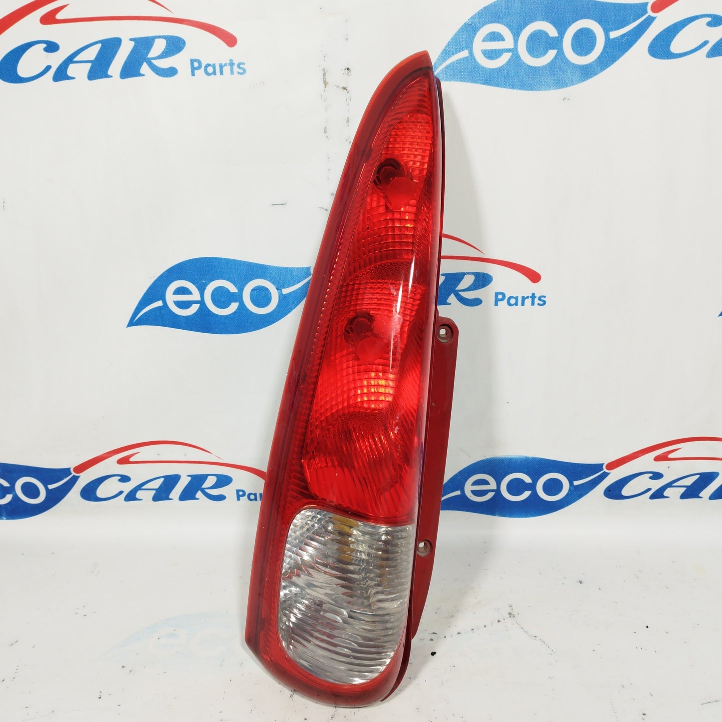 Daewoo Tacuma 2004 ecoAC5274 linke Rückleuchte