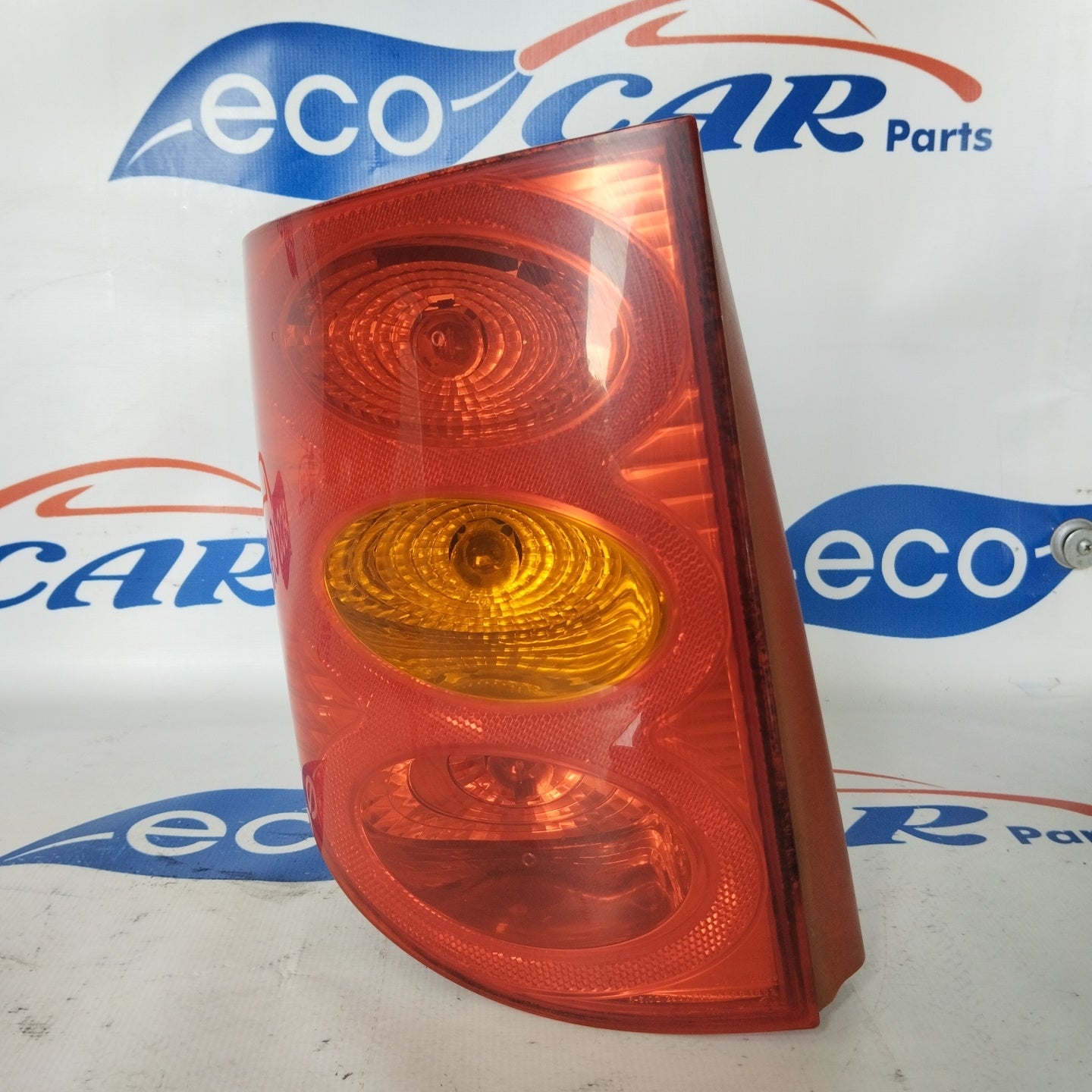 Linke Rückleuchte Peugeot 1007 ecoAG2915