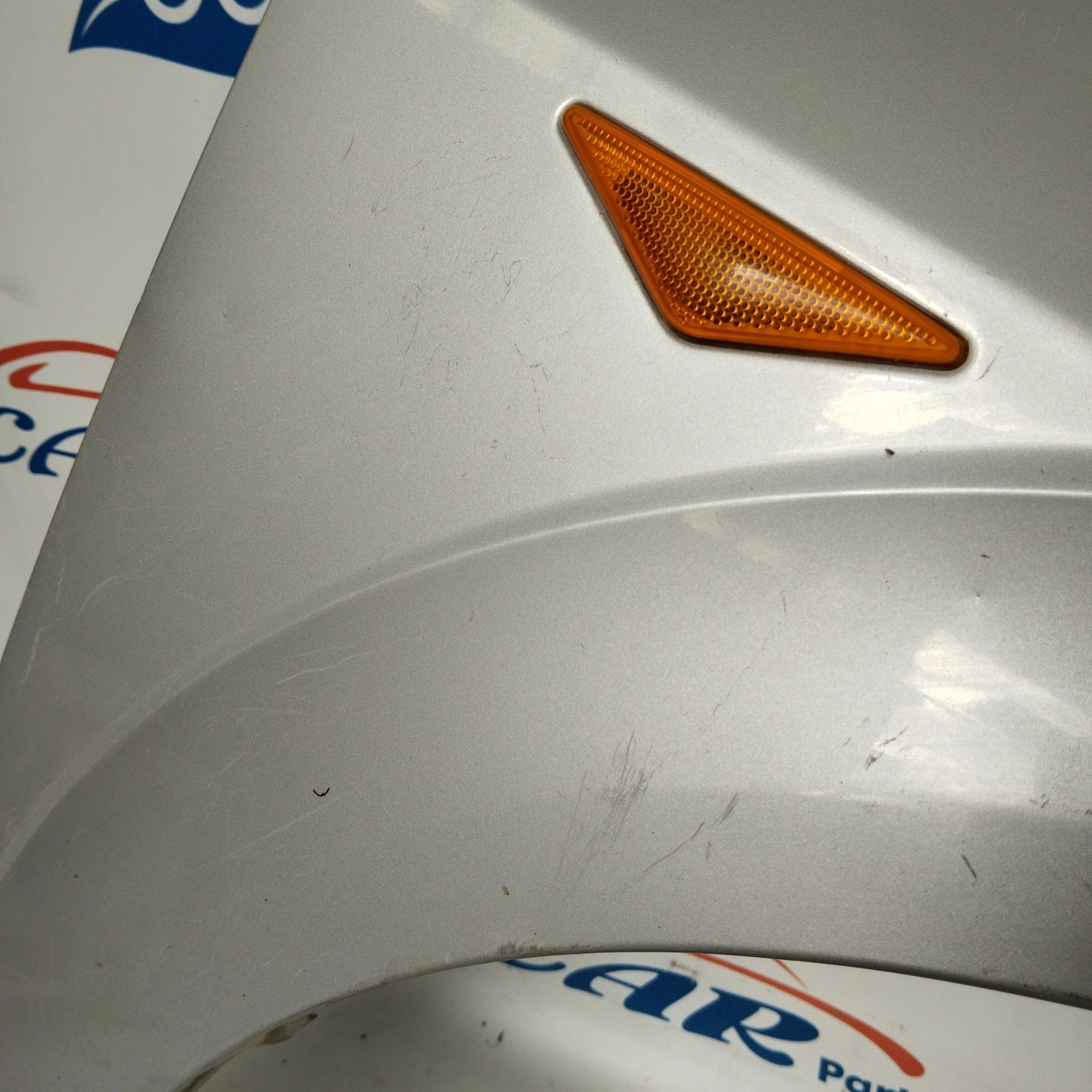 Ford Mondeo 2001 ecoAG2921 silbergrauer rechter Kotflügel