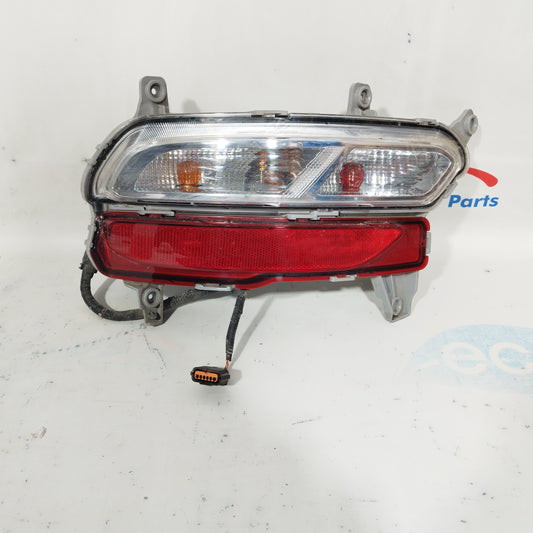 Linke Rückleuchte im Stoßfänger Kia Sportage 2018 Code: 92405-D97 ecoAC5282