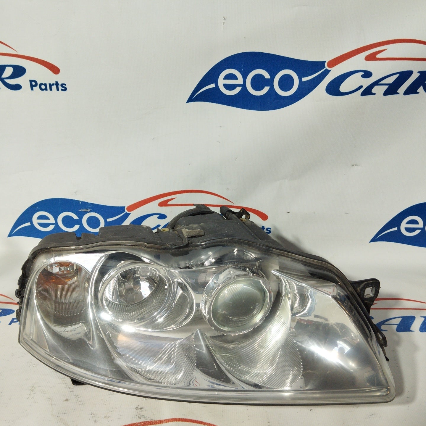 Fanale anteriore dx Alfa Romeo 166 2005  Xenon ecoAG2957