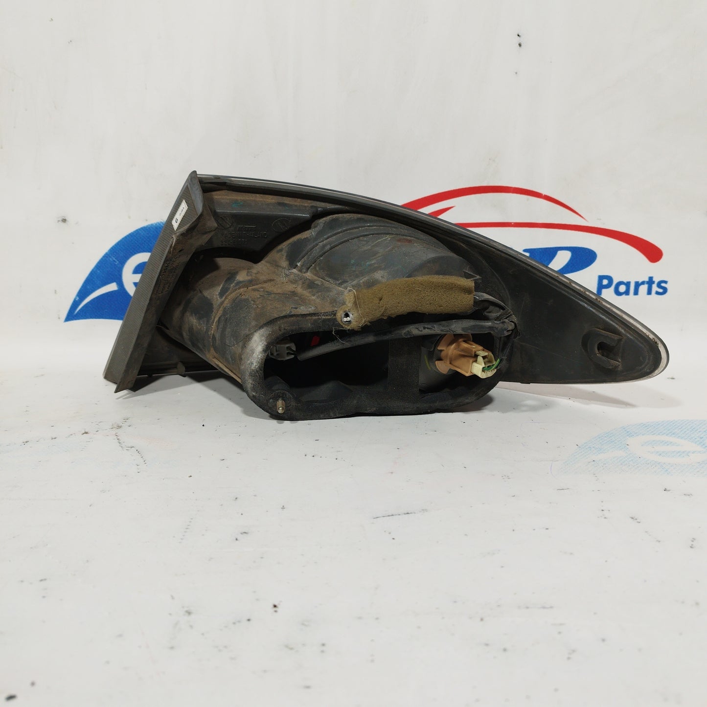 Mazda 6, Baujahr 2006, linke hintere Außenleuchte leicht verkratzt, Fehlercode 220-61971 ecoac5348