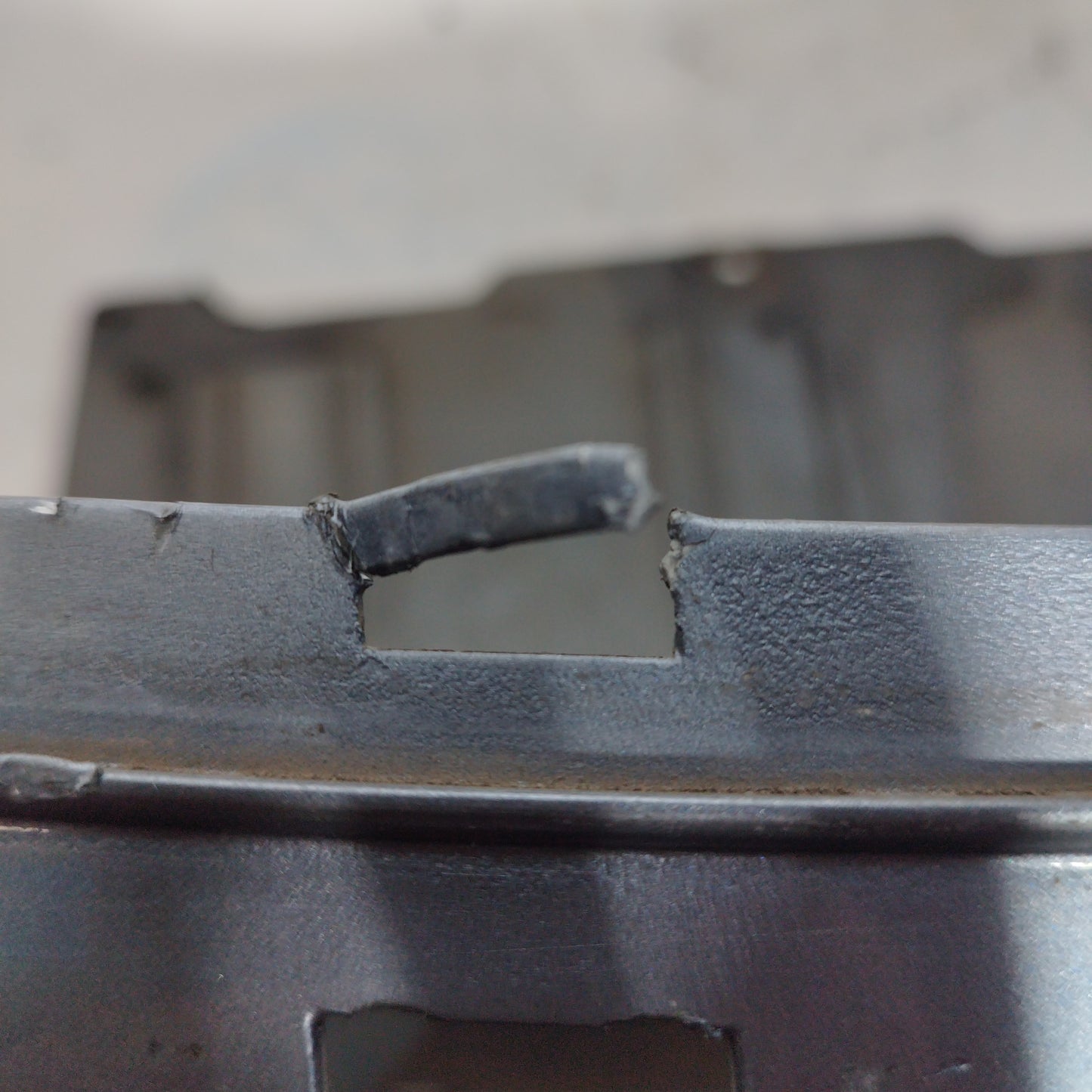 Front bumper medium gray Opel Astra h 2007 ecoAC5366