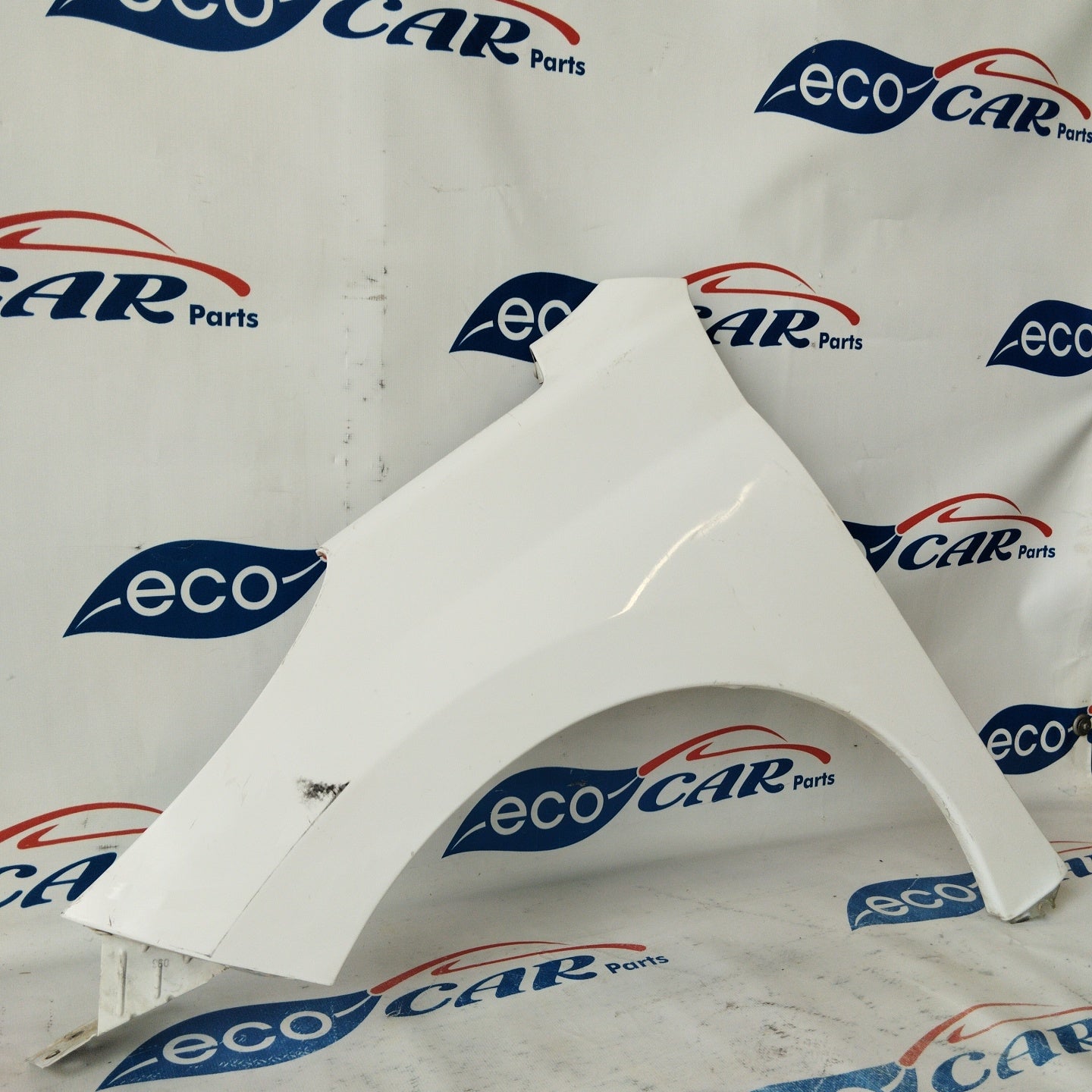 White left mudguard Peugeot 207 ecoAG2978