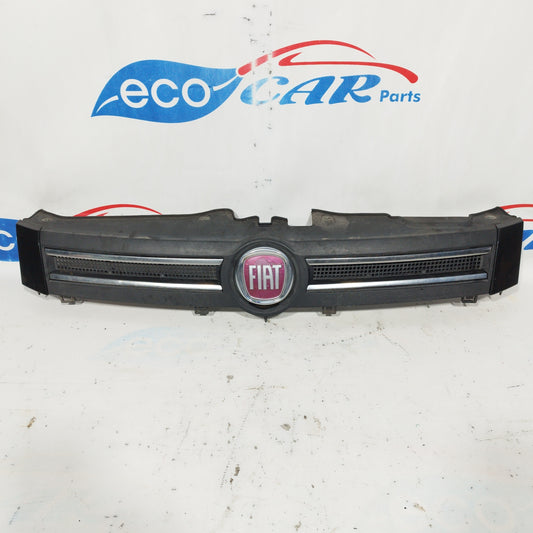 Black central mask Fiat Panda 2010 code: 735353899 ecoAC5386