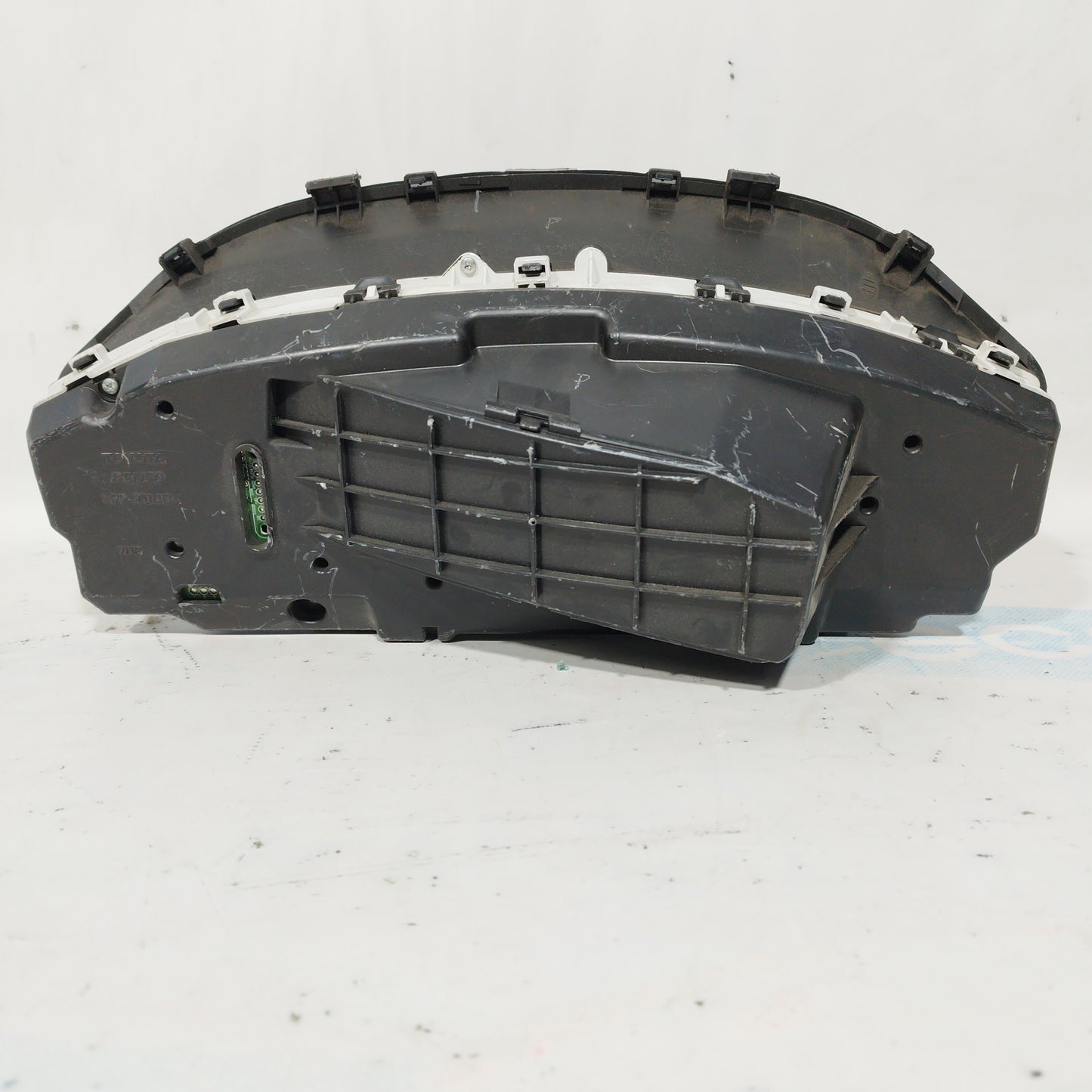 Toyota Yaris 1.0 b 2008 Instrumentencluster-Code: 83800-0Dj00 ecoAC5392