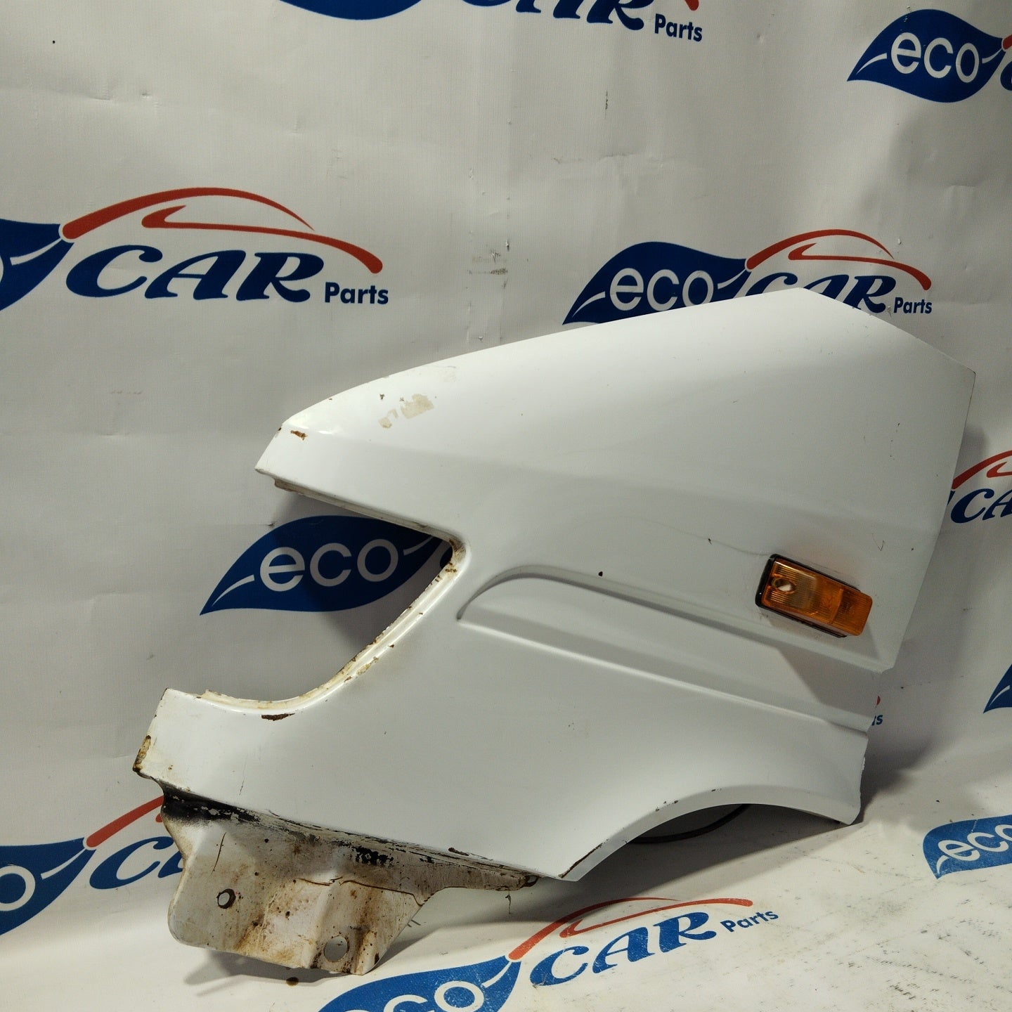 White left fender Mercedes Sprinter 1999 ecoAG2994