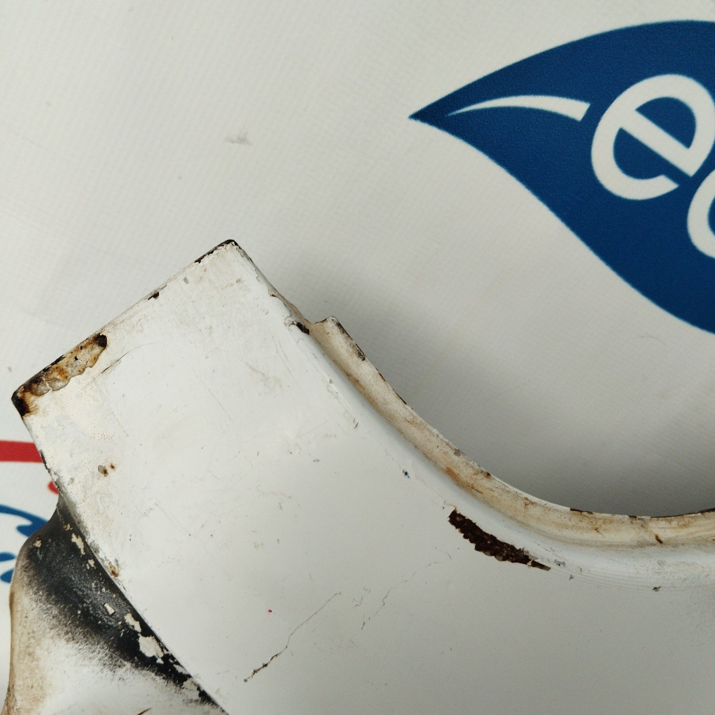 White left fender Mercedes Sprinter 1999 ecoAG2994