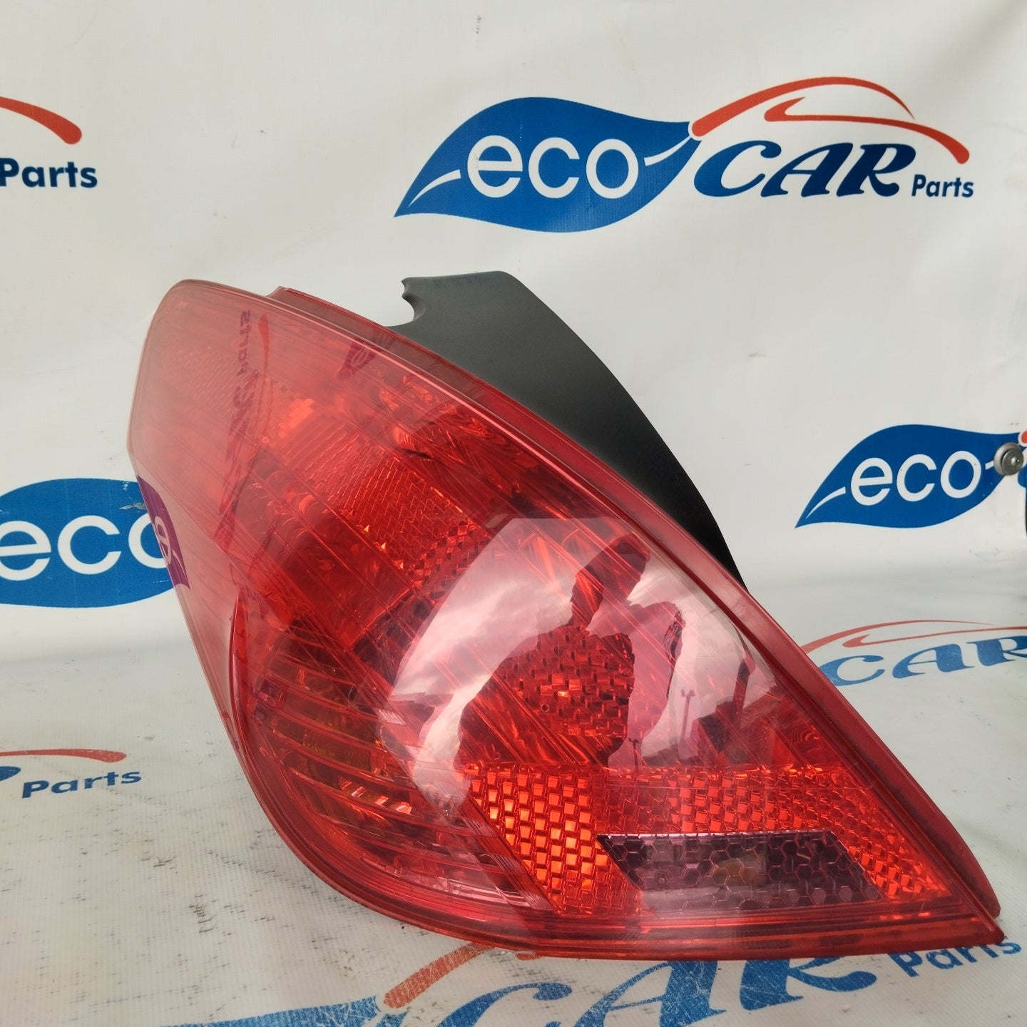 Linke Rückleuchte Peugeot 308 2009 Code: 680425780 ecoAG2997
