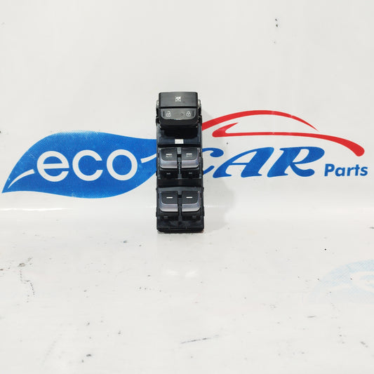 Pulsantiera anteriore sx 4 tasti Kia Sportage 2018 codice: 93570-F1050 ecoAC5408