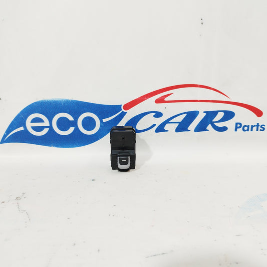 Pulsante posteriore dx Kia Sportage 2018 codice: 93590-D9100 ecoAC5410