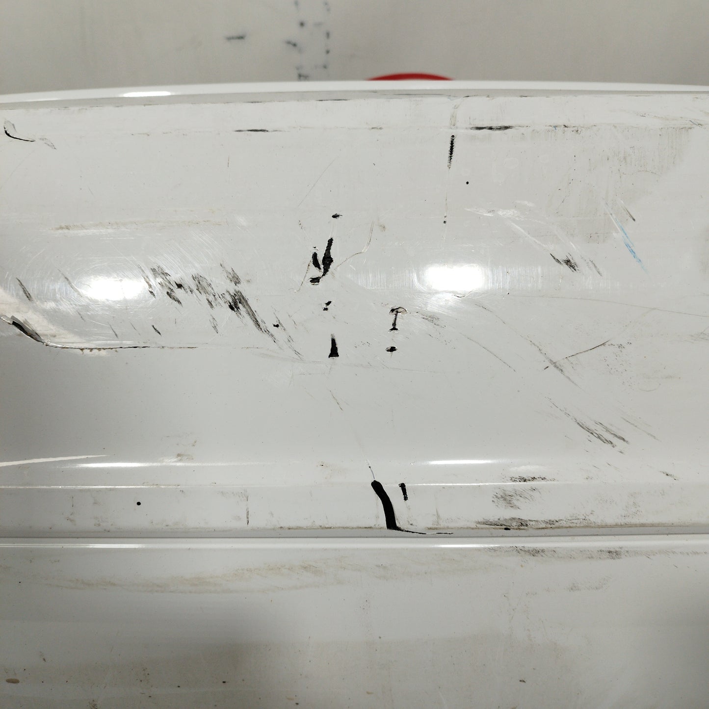 White rear bumper Chevrolet Aveo 2011 code: 95460678 ecoAC5417