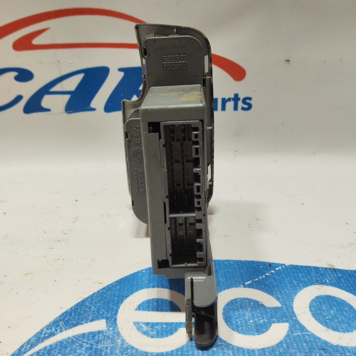 Pulsantiera anteriore sx Alfa Romeo 147 modello due tasti  ecoAG3009