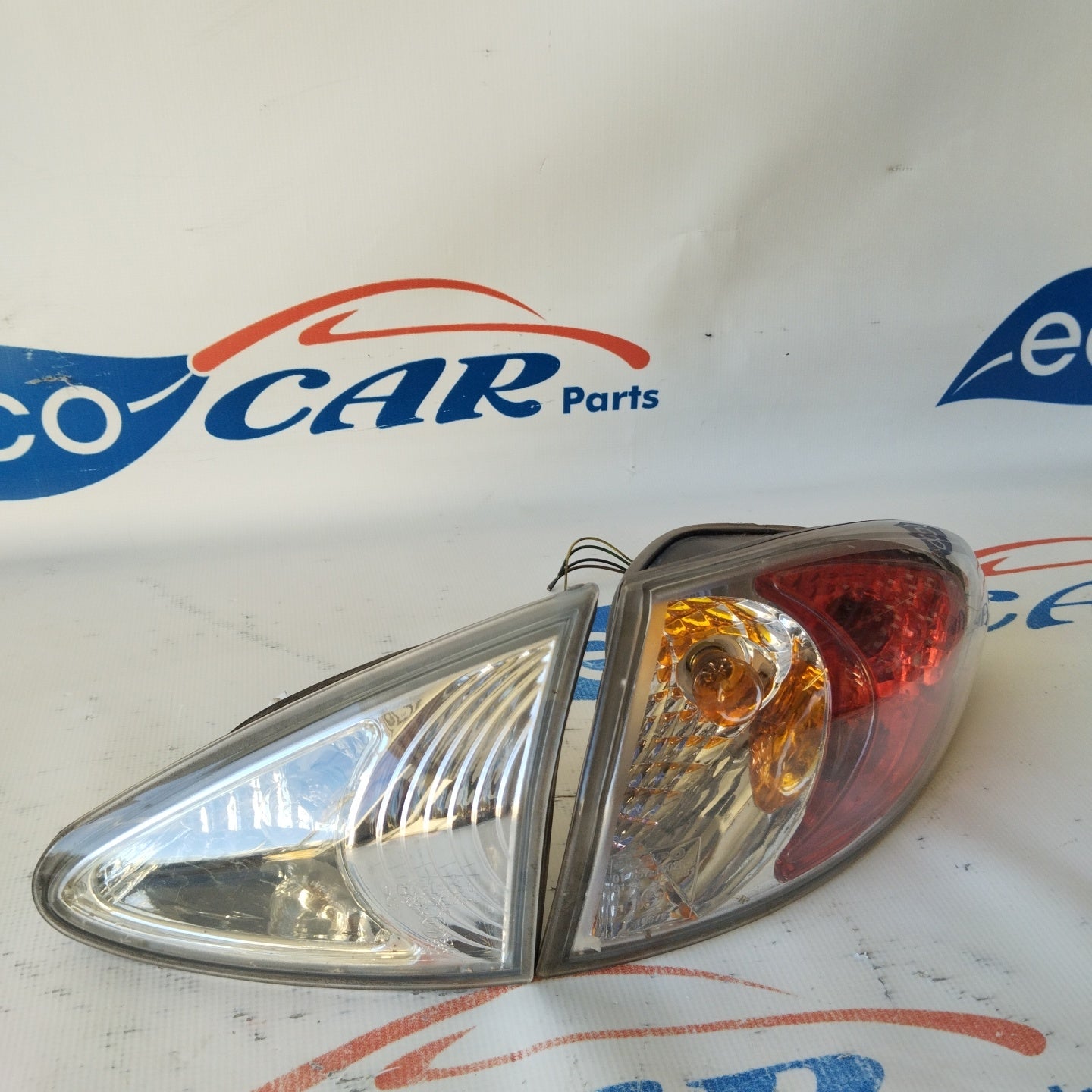 External rear light / Internal right Alfa Romeo 147 DEPO ecoAG3015