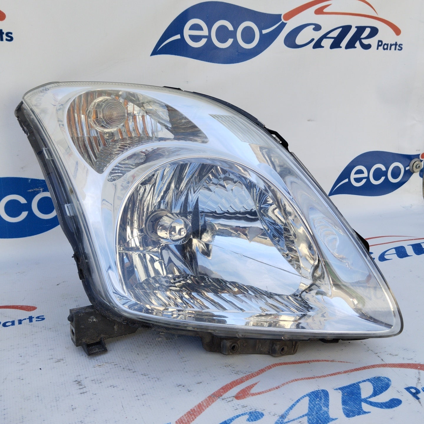 Fanale anteriore dx Suzuki Swift 2005 ecoAG3036