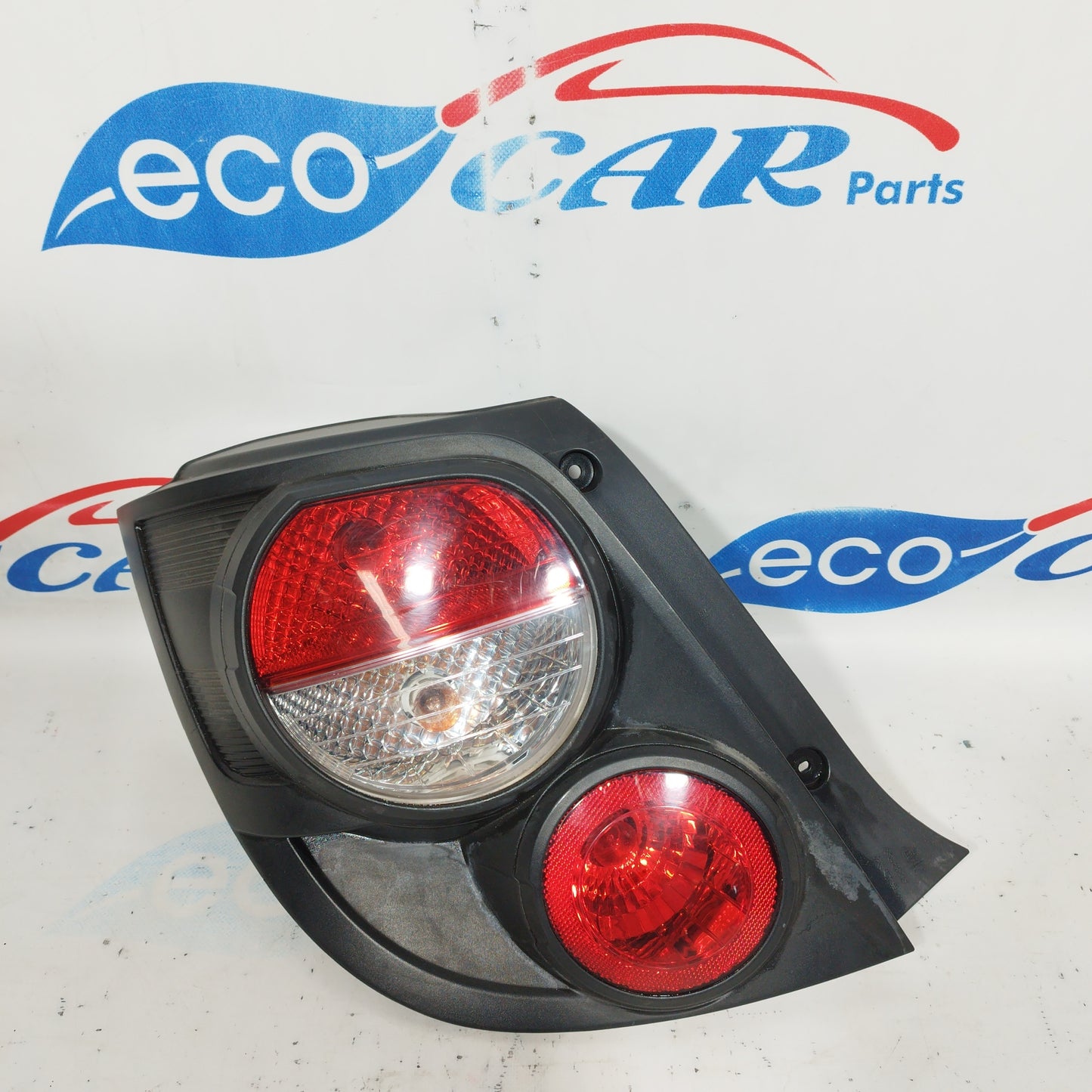 Chevrolet Aveo 2011 ecoAC5460 Linke Rückleuchte