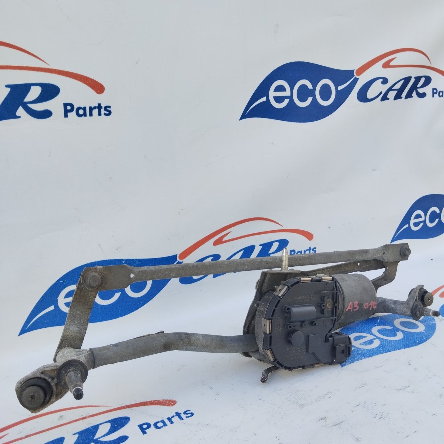Front windshield wiper motor Audi A3 2010 code: 1397220584 ecoAG3048