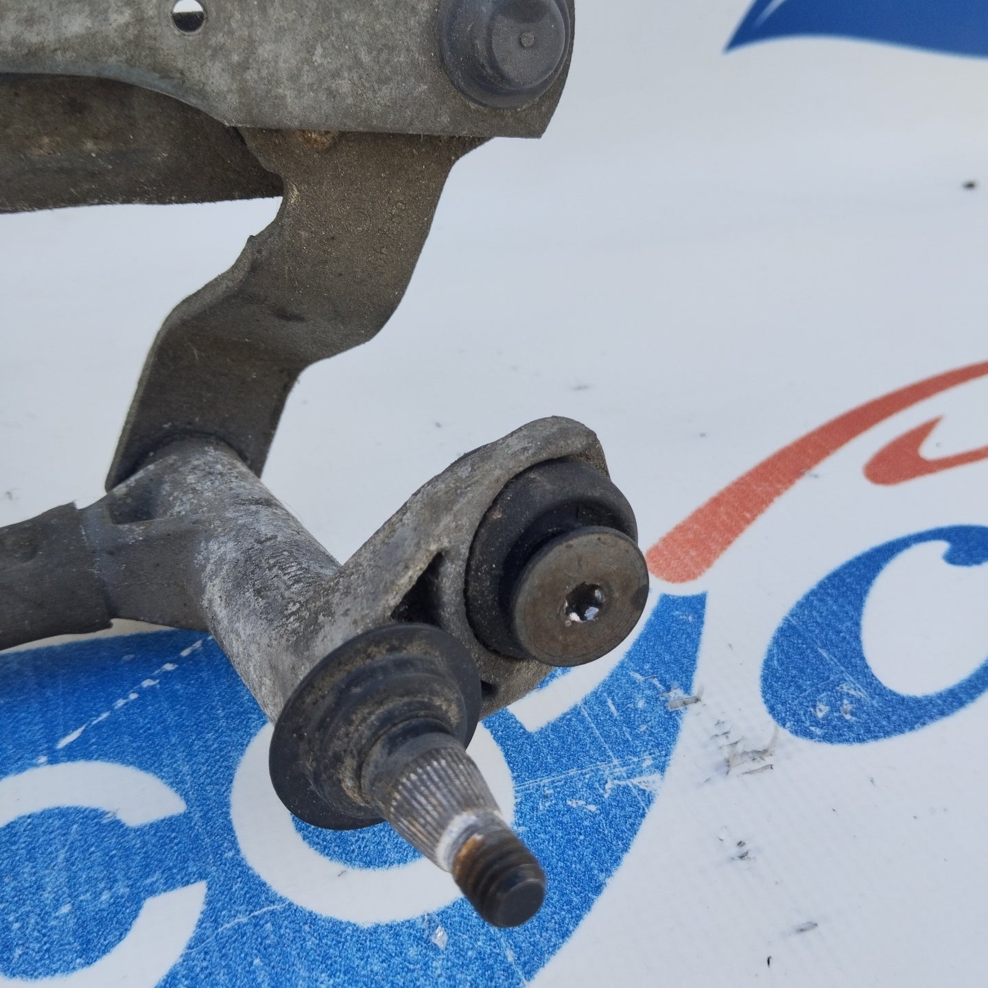 Front windshield wiper motor Audi A3 2010 code: 1397220584 ecoAG3048