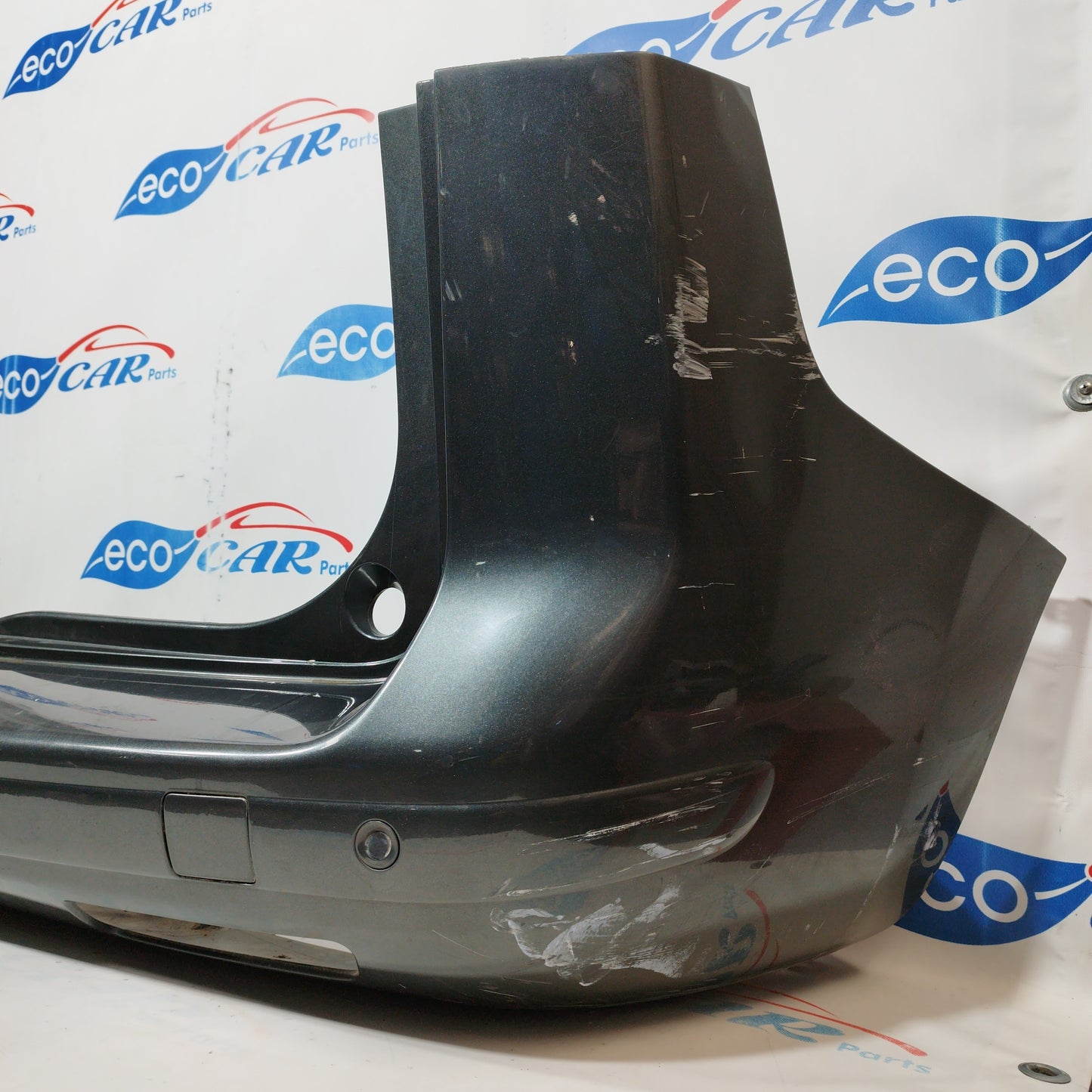 Dark gray rear bumper Peugeot 5008 2009 code: 9686198277 ecoAC5464