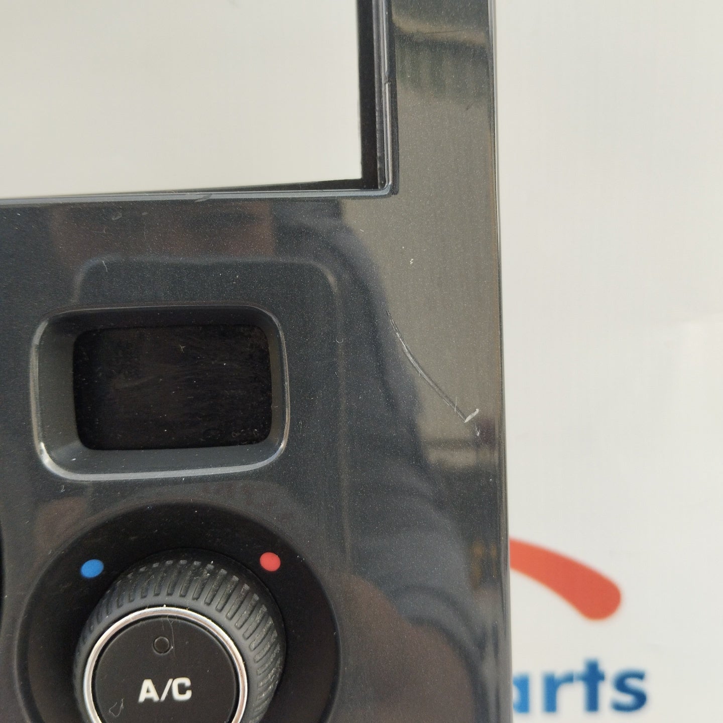 Peugeot 5008 2010 digitales Klimabedienteil Code: 96839635XT ecoAG3051