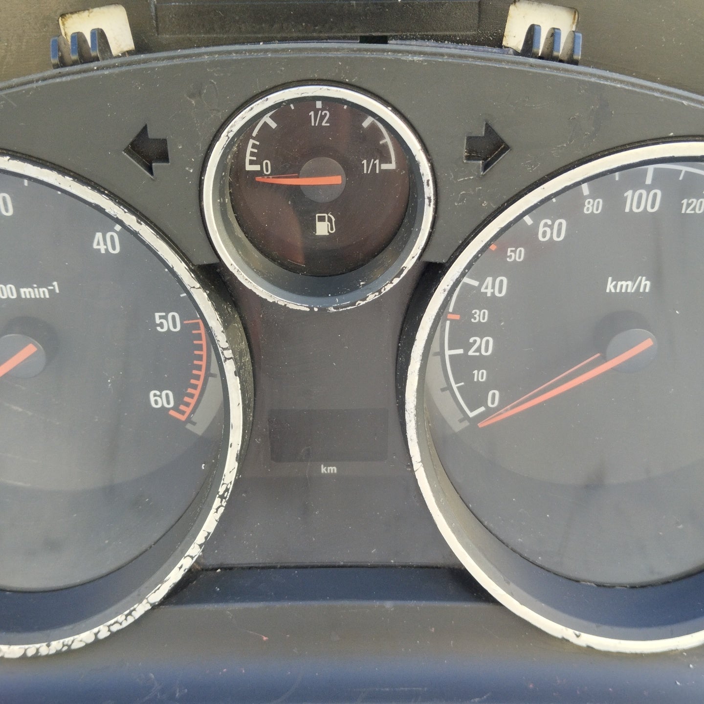 Opel Zafira B 1.9 CDTI Instrumententafel-Code: 13225988 ecoAG3060