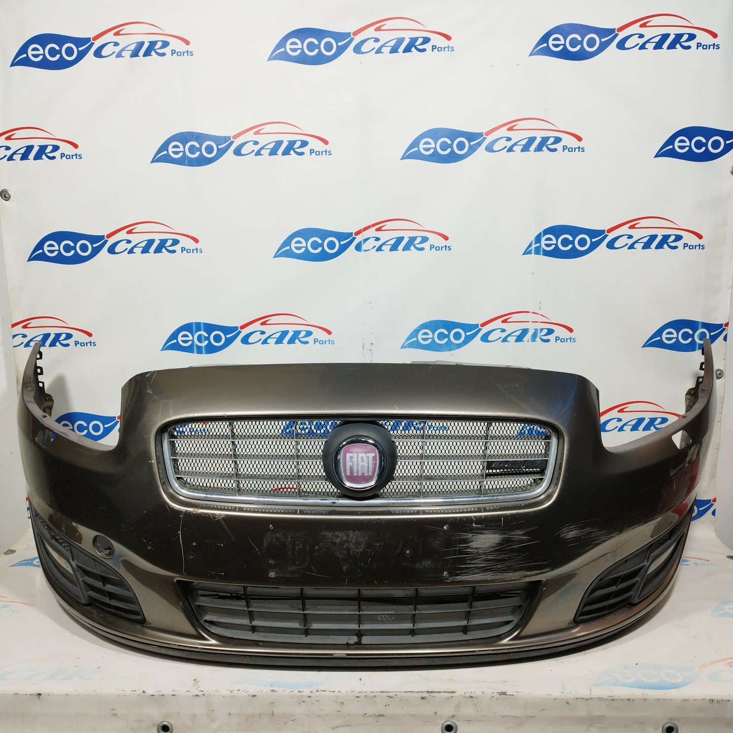 Brown front bumper Fiat Croma 2012 code: 735445876 ecoAC5496