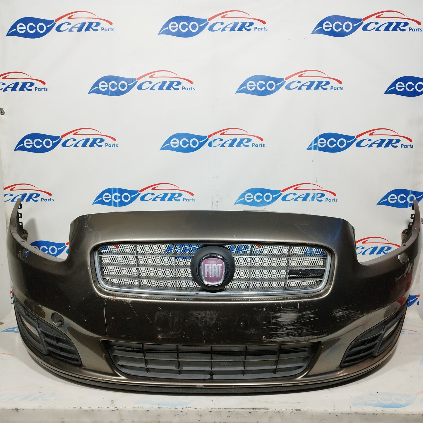 Brown front bumper Fiat Croma 2012 code: 735445876 ecoAC5496