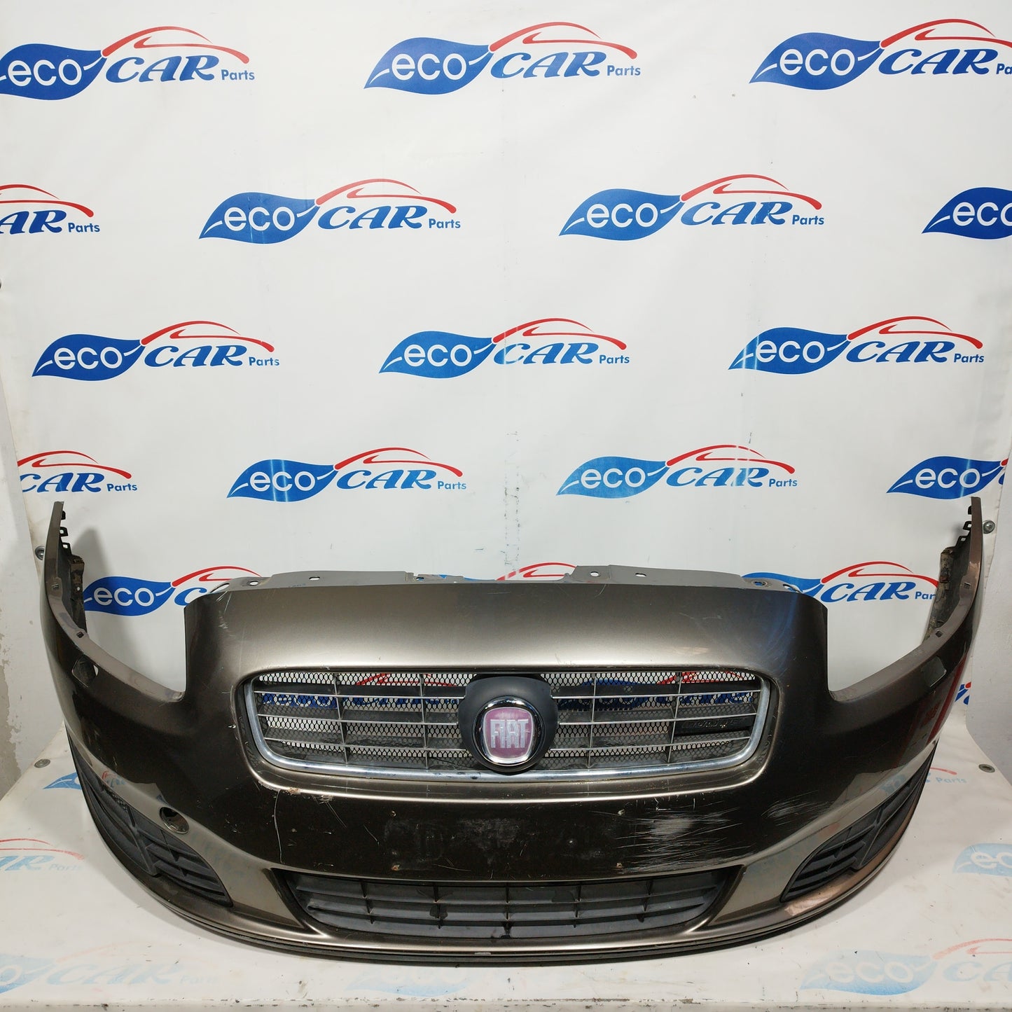 Brown front bumper Fiat Croma 2012 code: 735445876 ecoAC5496