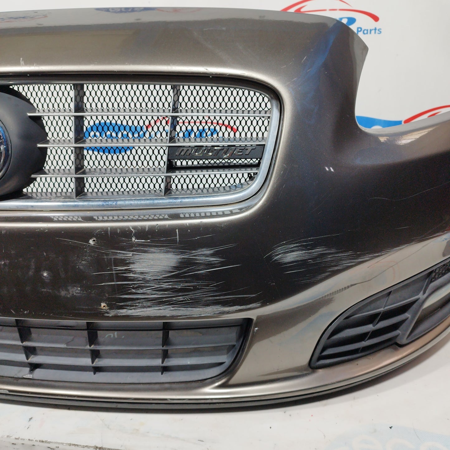 Brown front bumper Fiat Croma 2012 code: 735445876 ecoAC5496