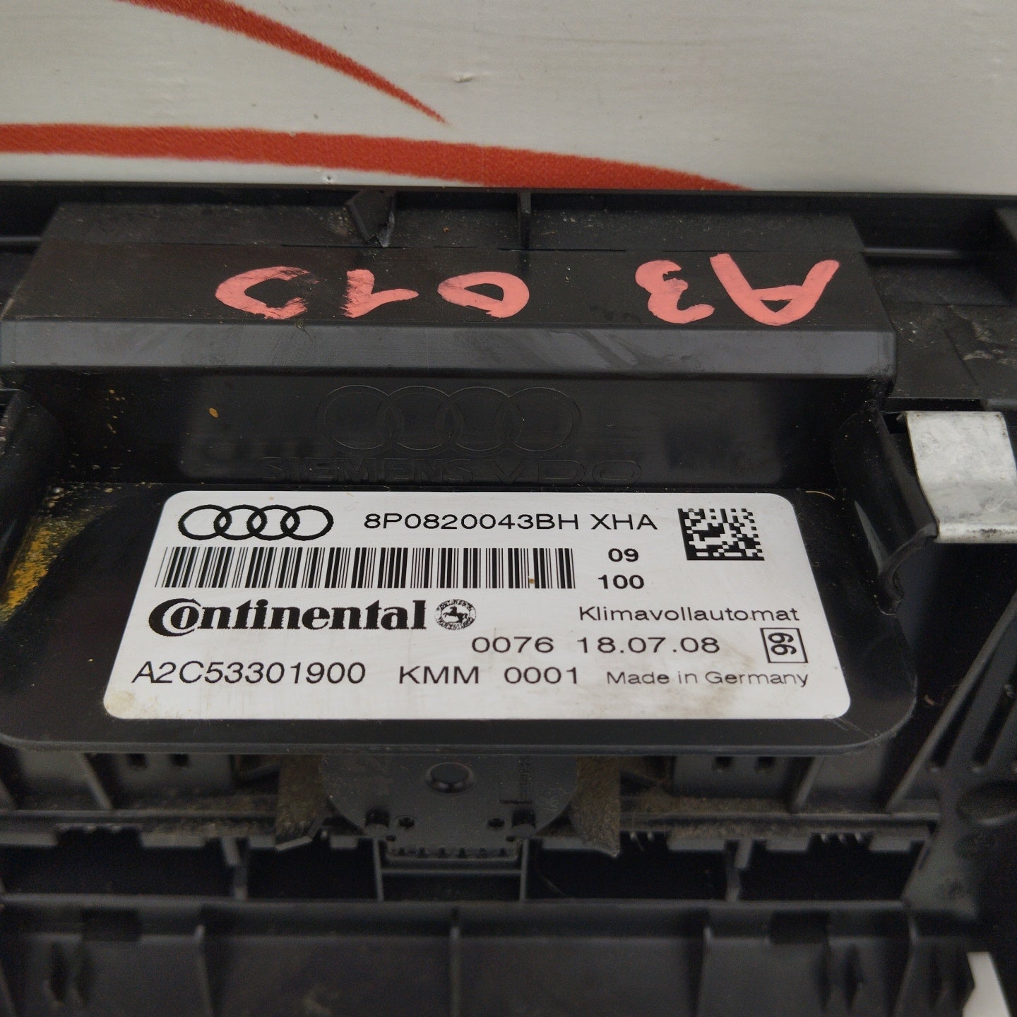 Audi A3 2010 digitales Klimabedienteil Code 8p0820043BH ecoAG3083