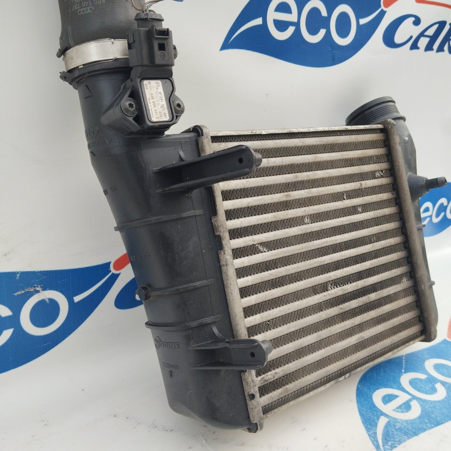 Ladeluftkühler Audi A4 1.9 D 2007 Code: 8e0145805AA ecoAG3086