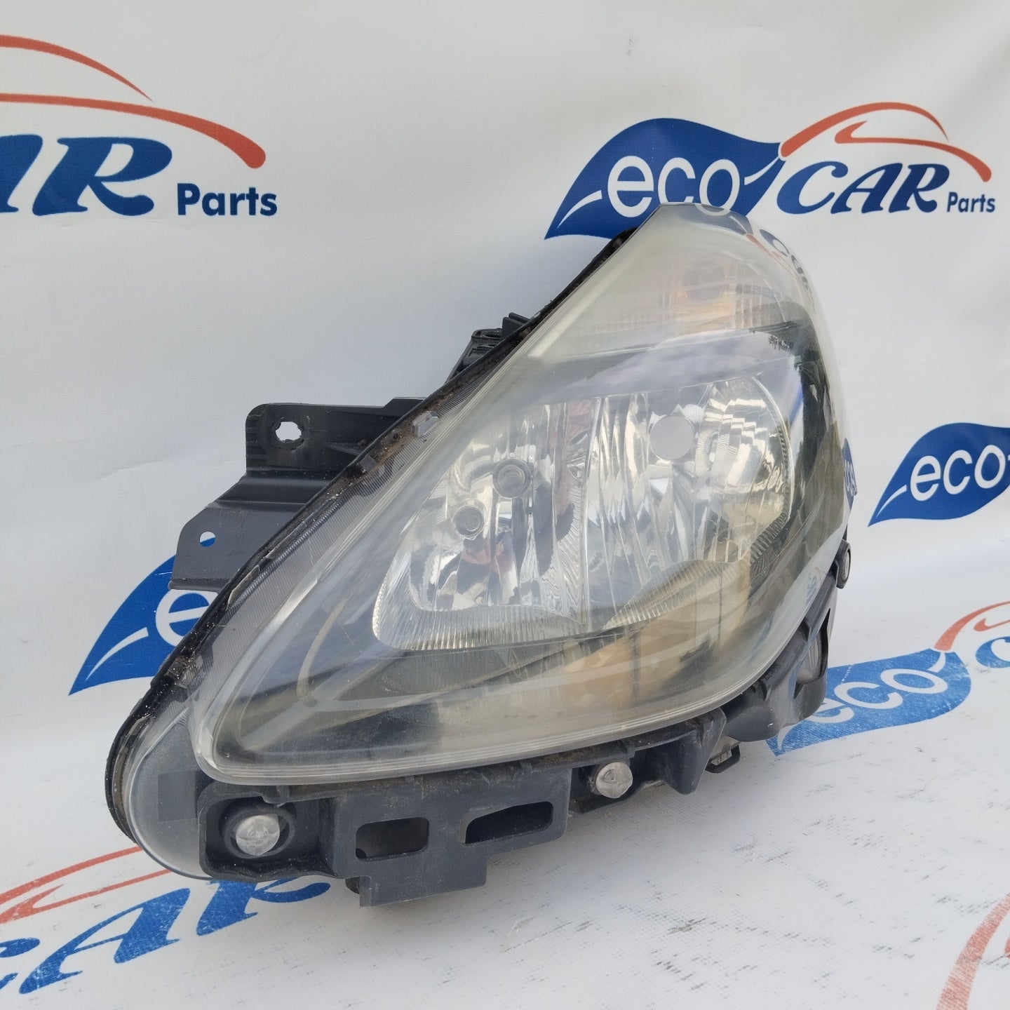 Left front light Renault Clio 2008 black background DEPO ecoAG3092